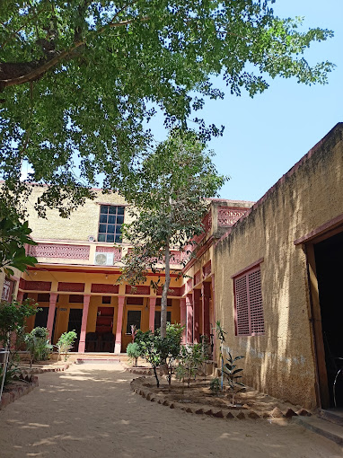 Welcome to Manu Oxford T.T. College
